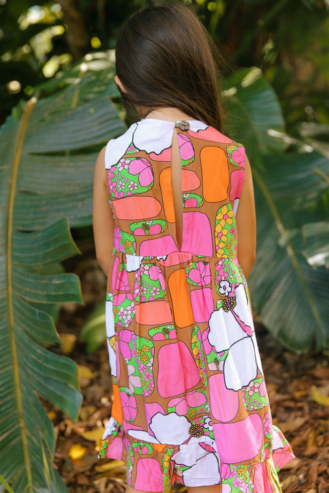Kaliko Girlʻs Dress in Pua Patches