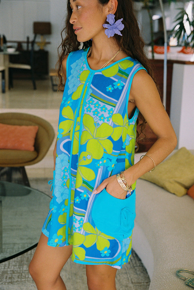 Kiyomi Dress in Blue Retro Rainbow