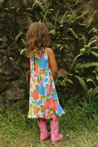 Kaliko Girlʻs Dress in Retro Rainbow Garden