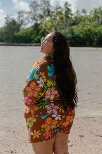 Brook Shorts in Groovy Pua Power