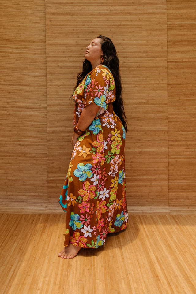 Maxi Alice Dress in Groovy Pua Power