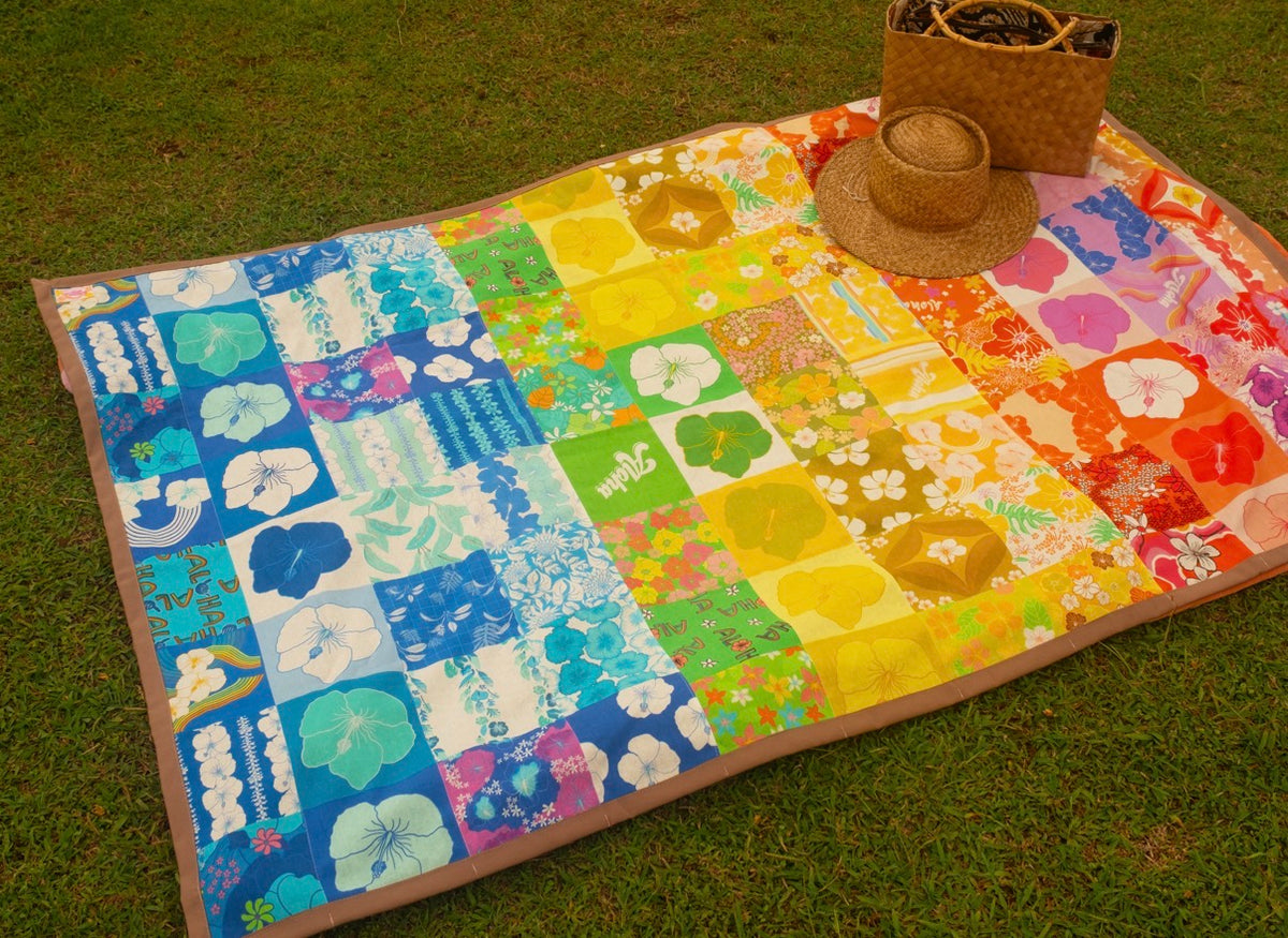 Pre-Order Mini Anuenue Quilt