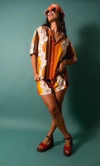 Brook Shorts in 70's Hibiscus Stripes