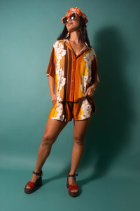 Brook Top in 70's Hibiscus Stripes