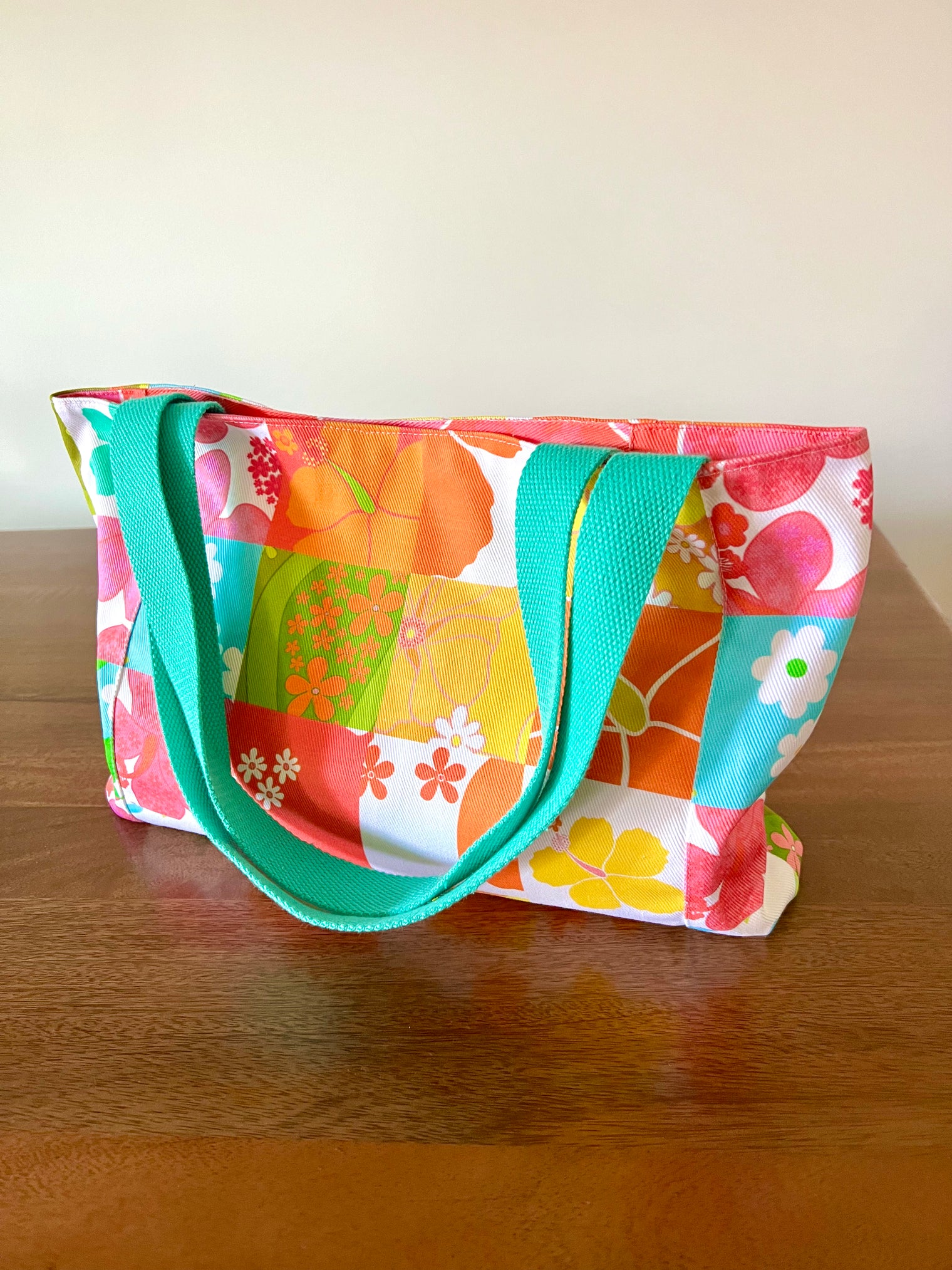 PREORDER-Reversible Beach Tote Bag-Mini Size