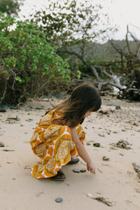 Kaliko Girlʻs Dress in Retro Diamond